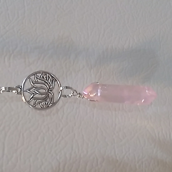 Lotus pendent w pink aura crystal point necklace - Picture 10 of 15